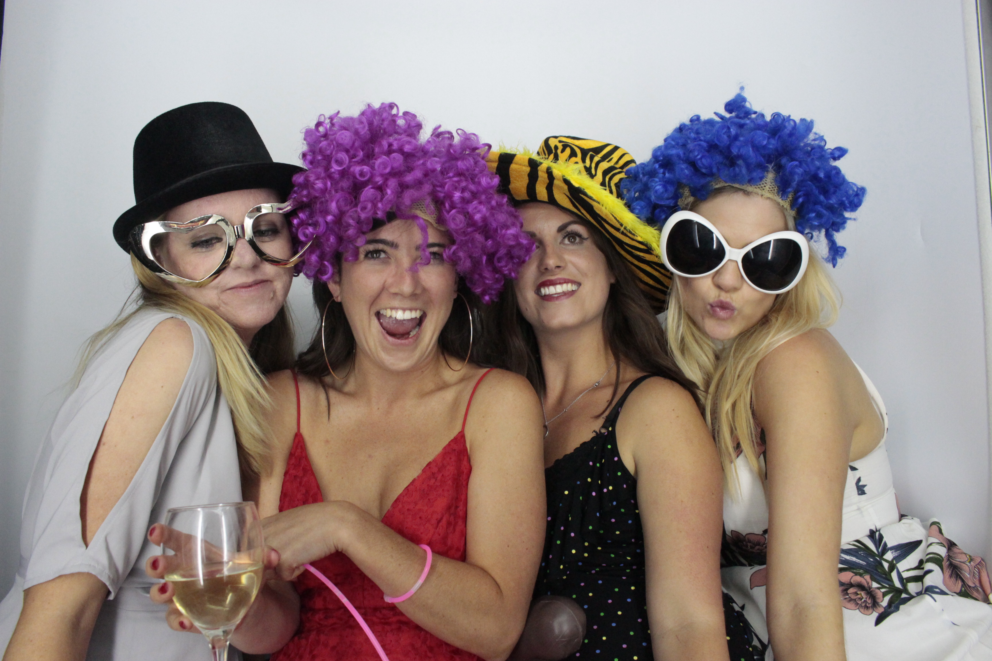 Ollie & Amy's Wedding | View more photos from the event at gallery.myphotoboothexperience.co.uk/u/MyPhotoBoothExperienceLtd/Ollie-Amys-Wedding